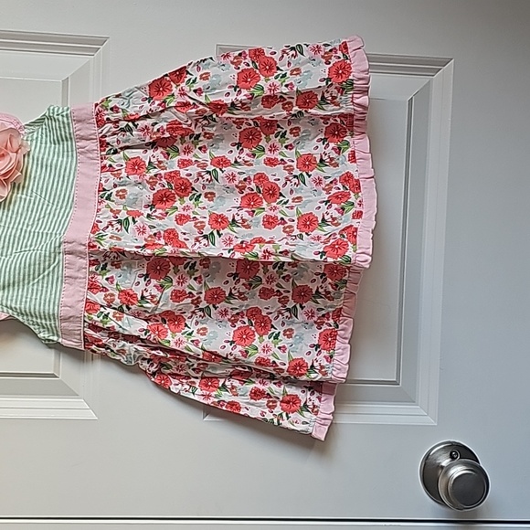 Sam & Ally Floral Dress in 18M EUC - Picture 3 of 5